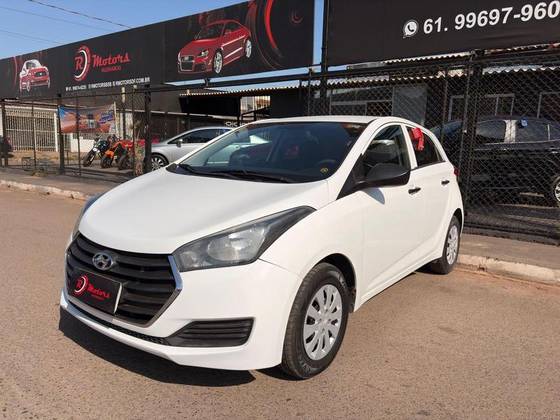 HYUNDAI HB20 1.0 COMFORT 12V FLEX 4P MANUAL